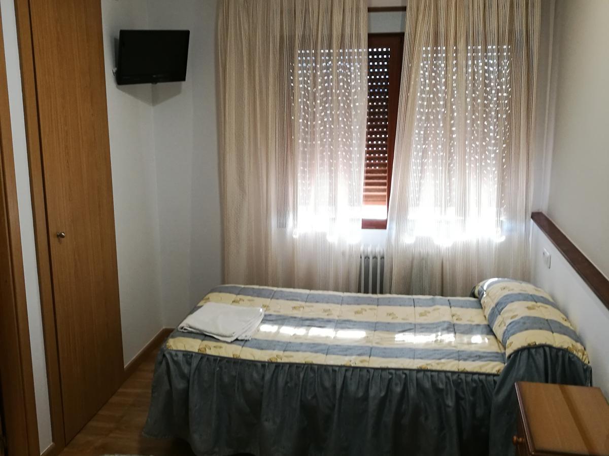 Hostal Mirobriga Сьюдад-Родріго Екстер'єр фото